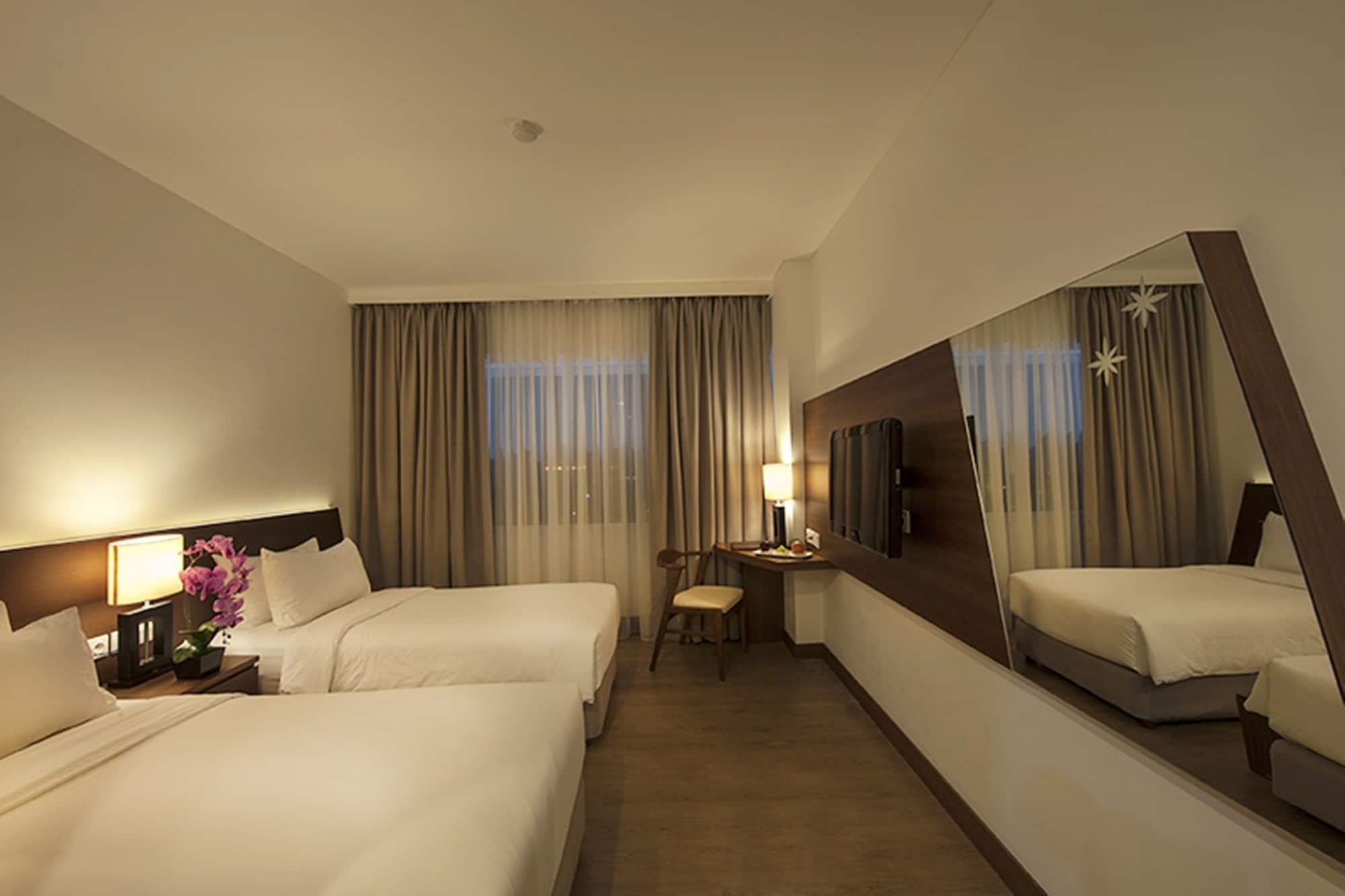 D'Primahotel Tangerang Kültér fotó